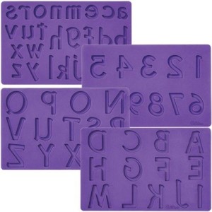 Stampi Wilton kit numeri e lettere